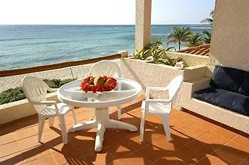 호텔 Aquatech Villas Derosa Resort 아쿠말