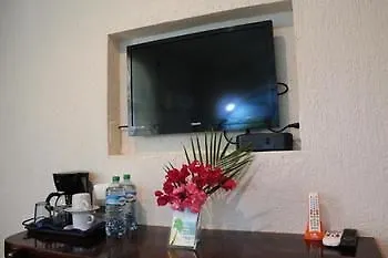Aquatech Villas Derosa Resort 아쿠말 3*,