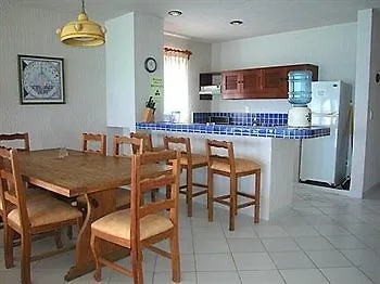 Aquatech Villas Derosa Resort Akumal 3*,  Messico