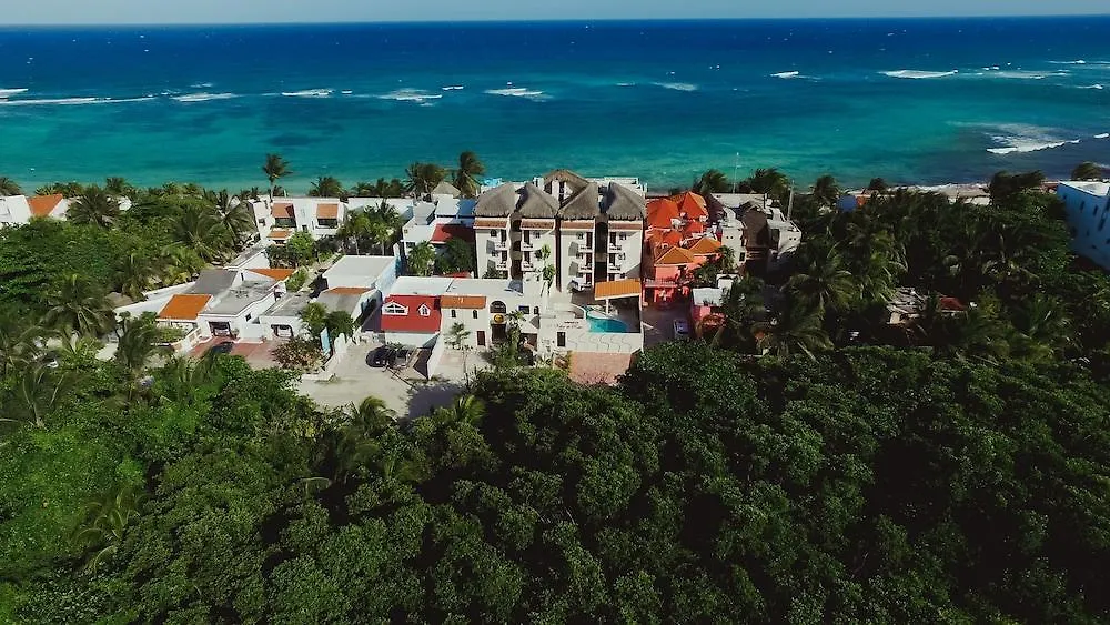 *** Hotel Aquatech Villas Derosa Resort Akumal México