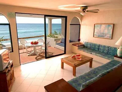 Aquatech Villas Derosa Resort Akumal 3*,