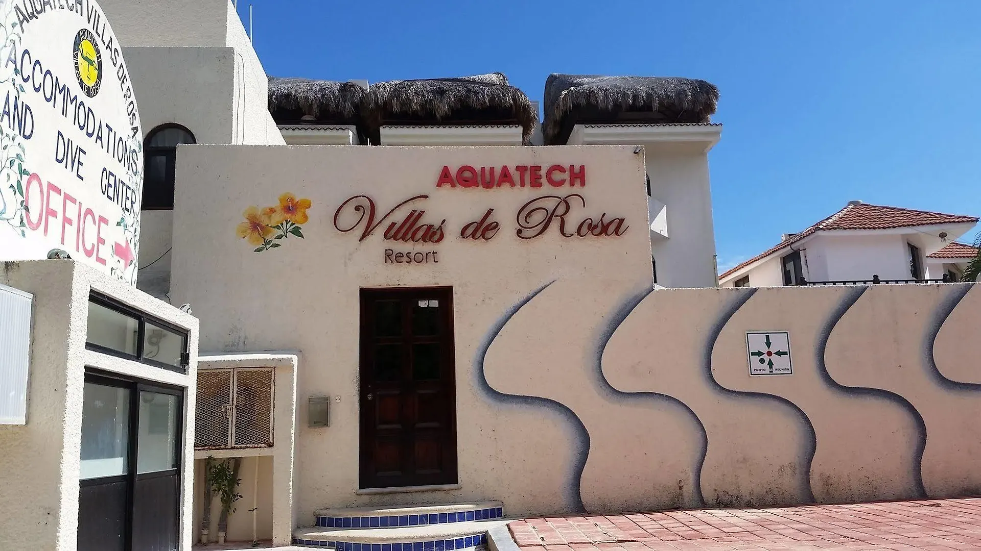 *** Hotel Aquatech Villas Derosa Resort Akumal México